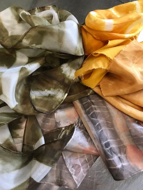 Dyeing-scarves