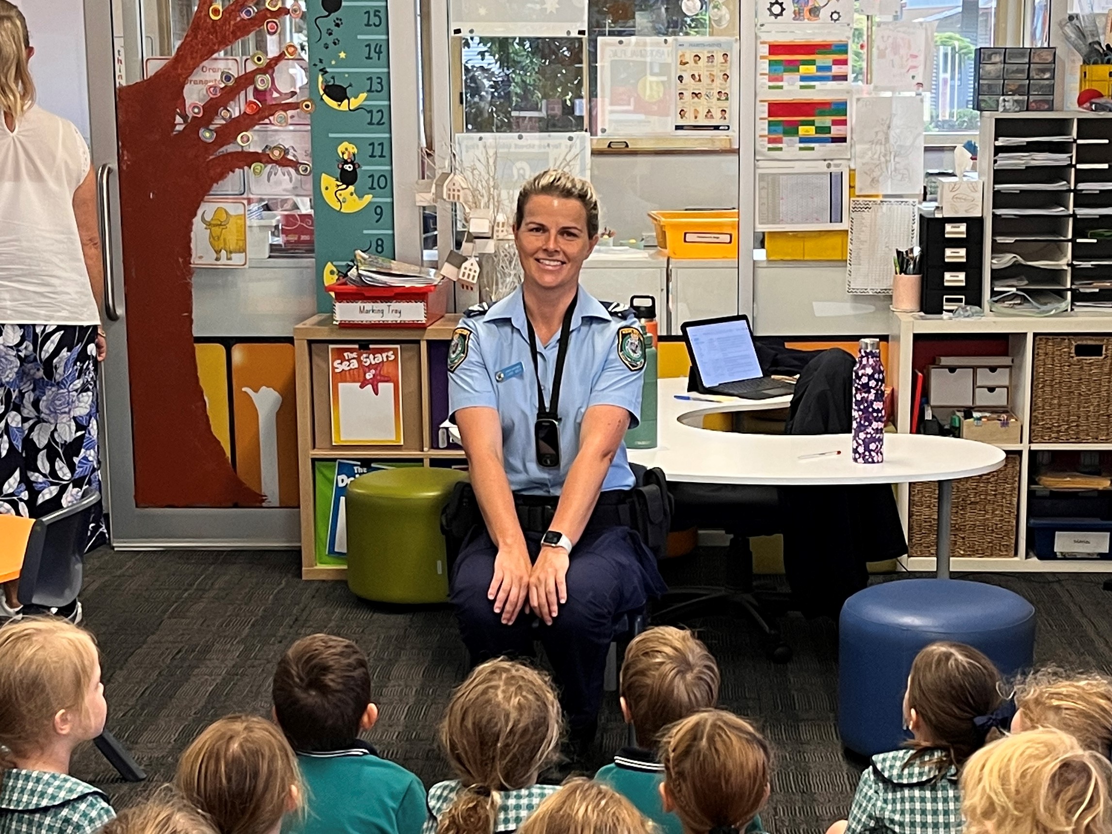 Police in our Community Talk to Kindy
